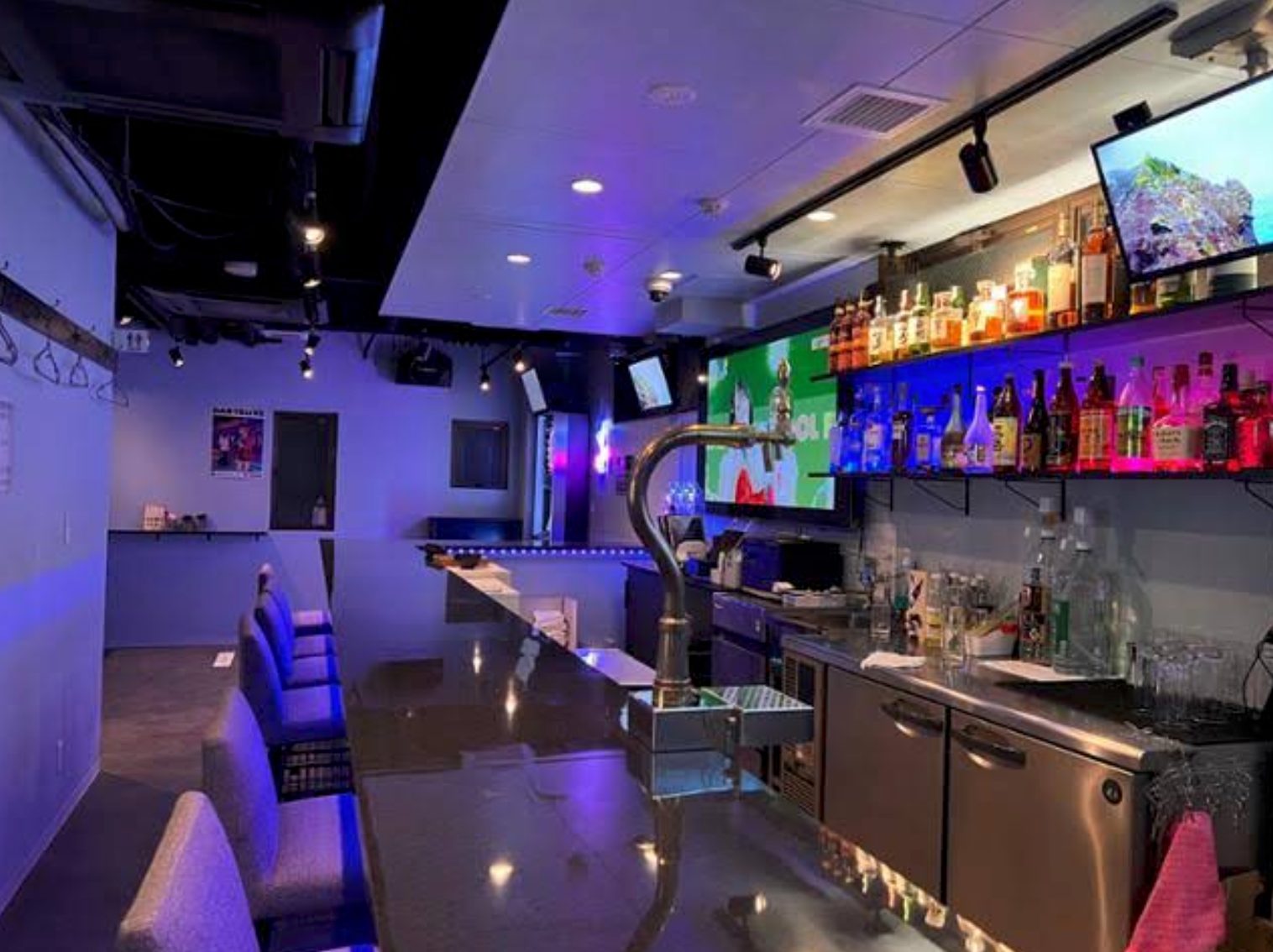 Amusement Bar NEO 店内写真2